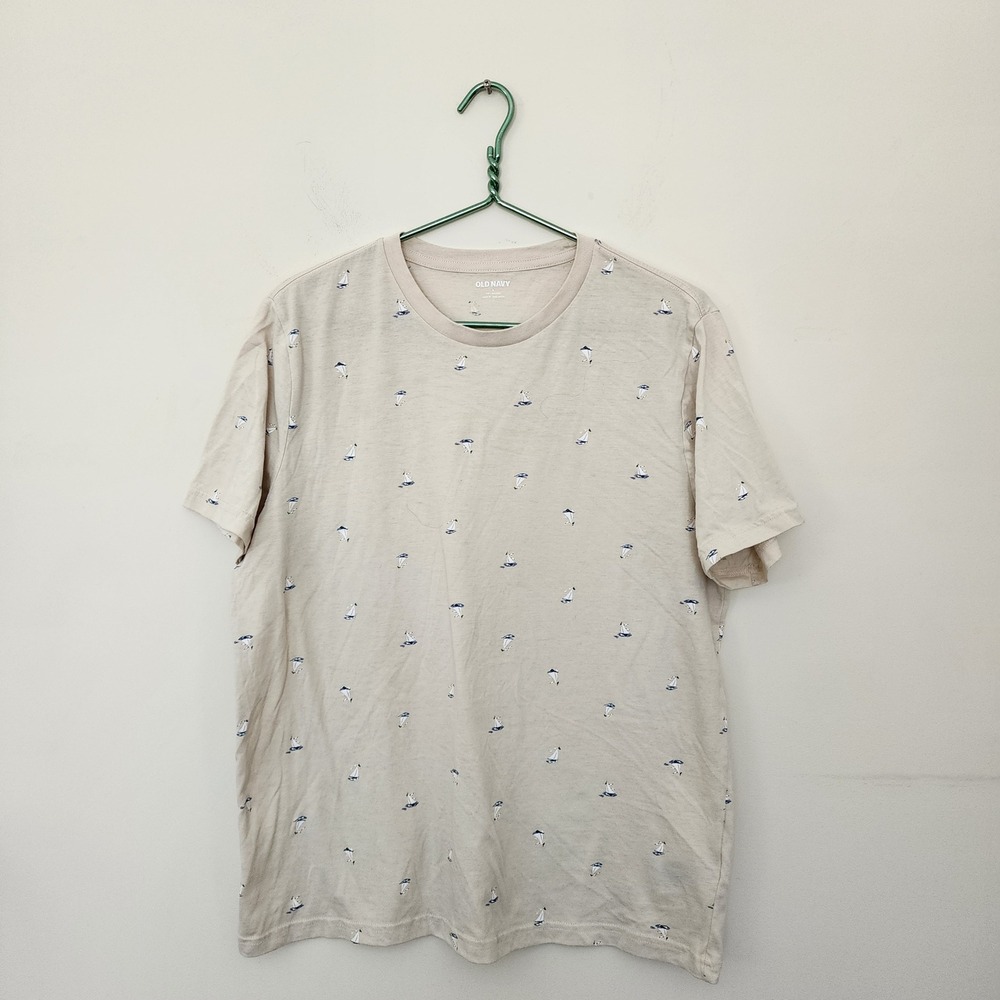 Old Navy Mens Soft-Washed Sailboat Print T-Shirt Beige Large Nautical Crewneck